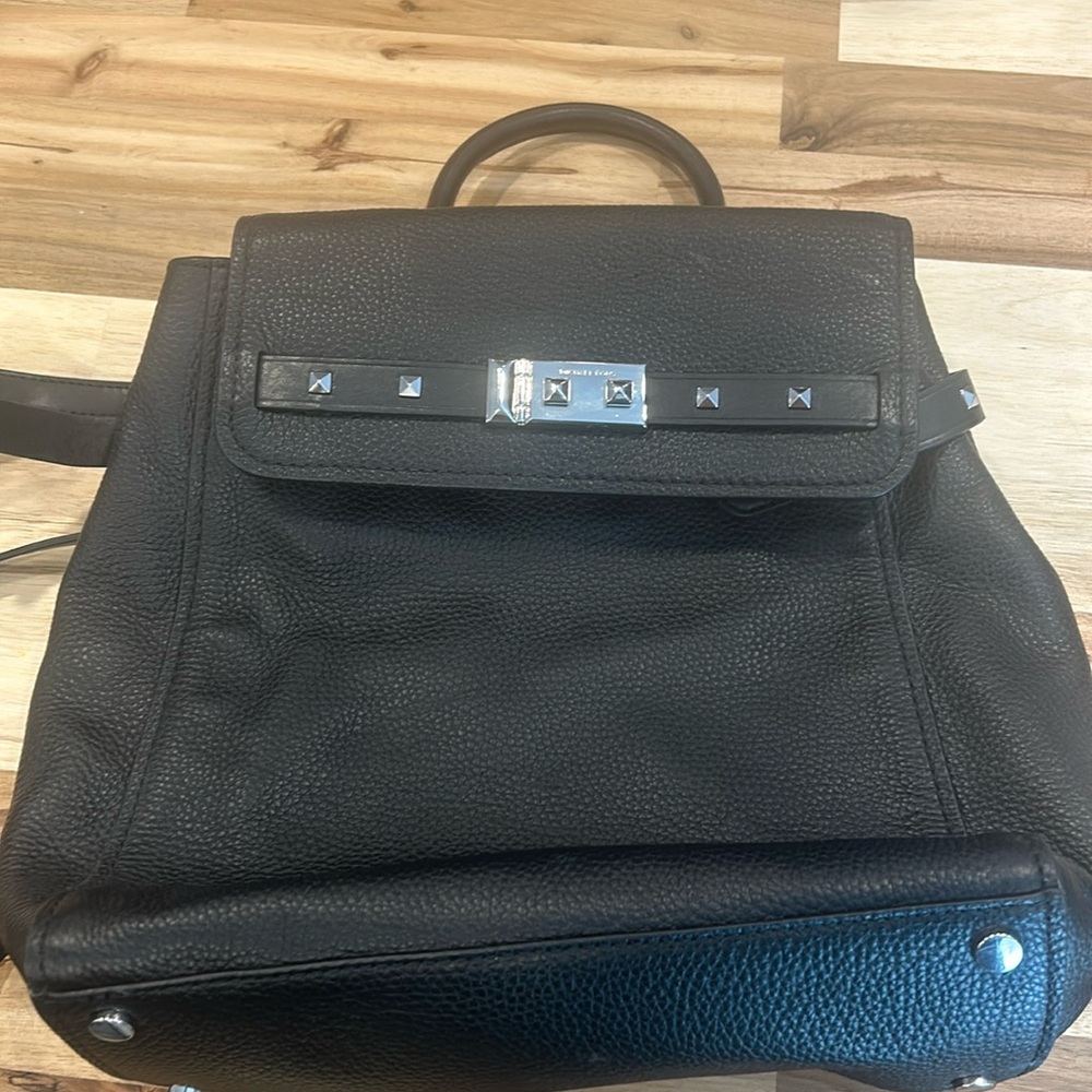 Michael kors back pack